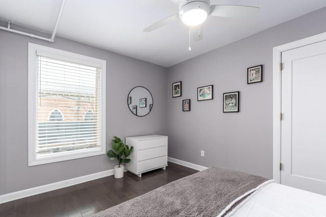 Soaring 2-Bedroom Parkside Loft Walkable To It All Синсинати Екстериор снимка